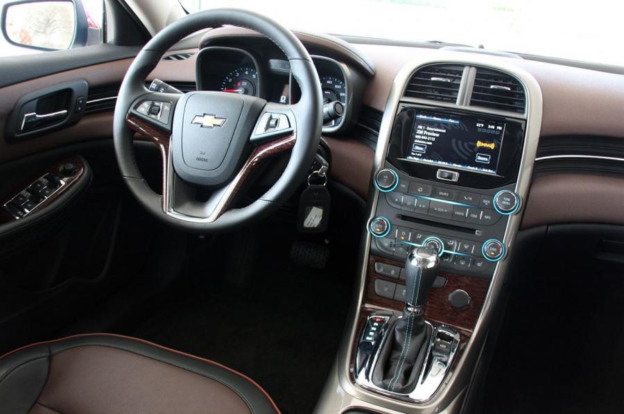  Chevrolet Malibu 2.5 2013 года  (фото 23 из 39)